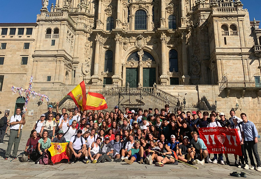 87 alumnos de 2º de Bachillerato Highlands School Sevilla